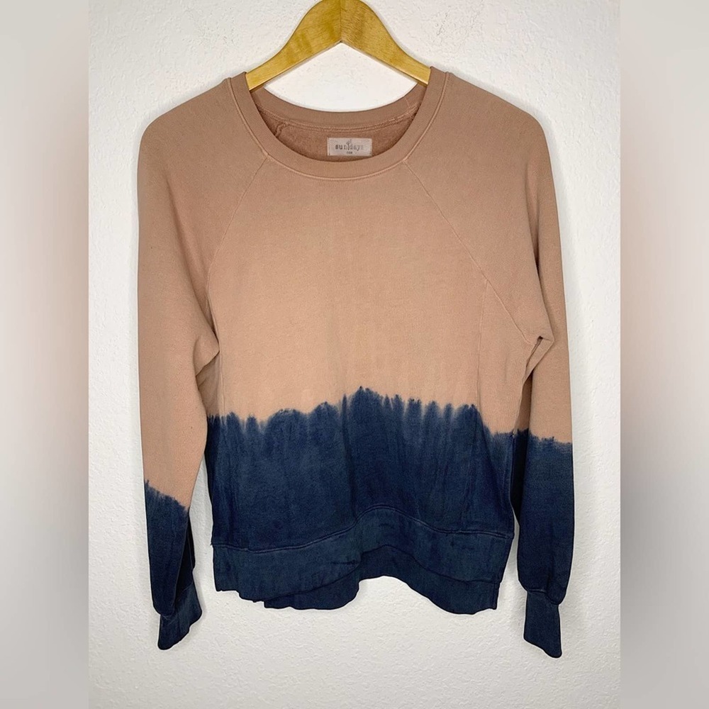 We Are Sundays Crew Neck Ombre Tie-Dye Sweatshirt Size One/Small